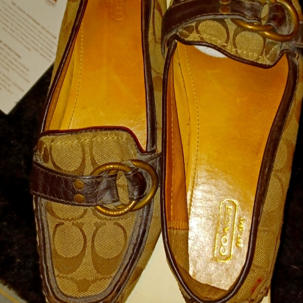 Ladies COACH FLATS LEATHERWEAR